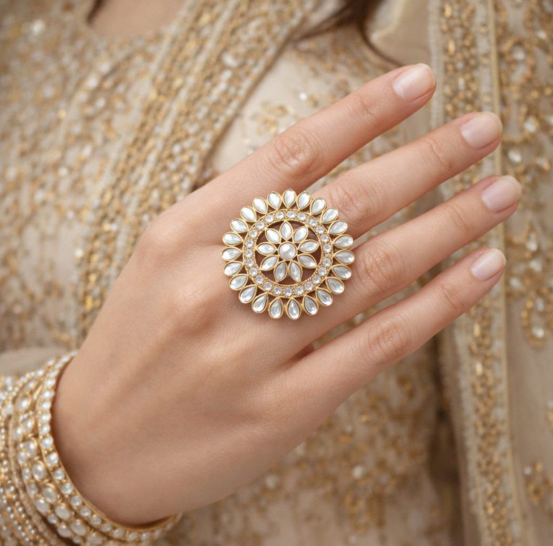 Classic Ivory Kundan Ring