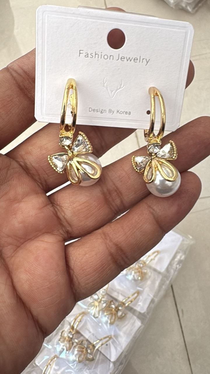 Pearl Bow Hoop Earrings – Korean Style