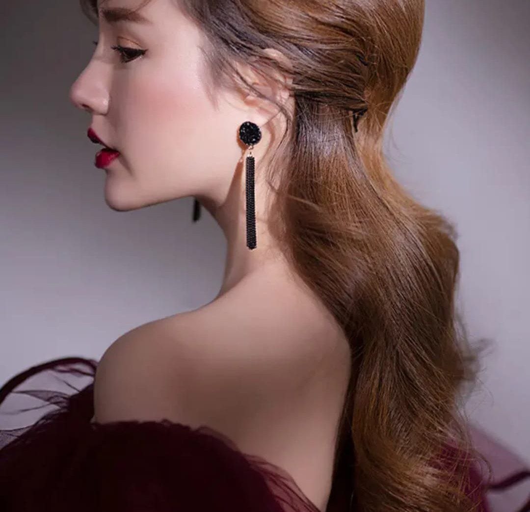 Korean Style Black Tassel Earrings – Long Chain Drop Design