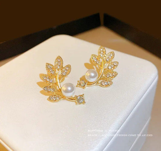 Korean Style Leaf Pearl Ear Climber Earrings – Gold Crystal Design