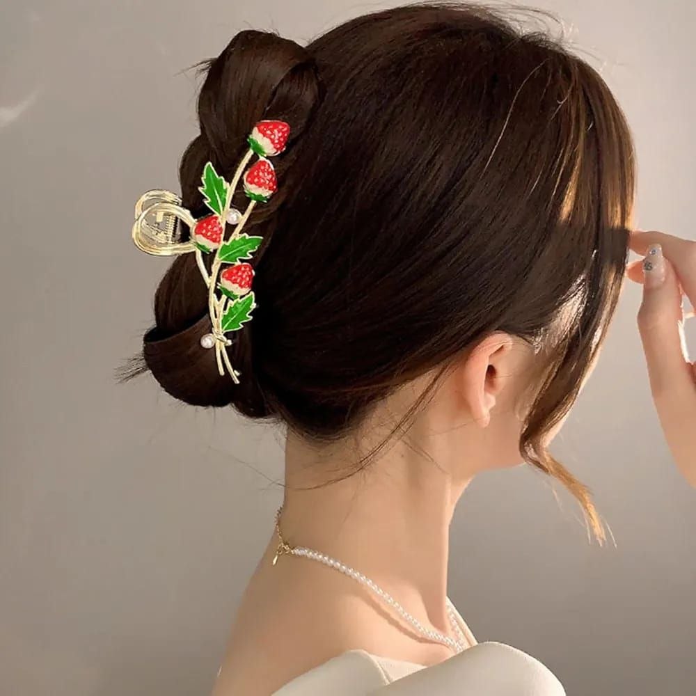 Korean Metal Strawberry Floral Hair  Clutcher