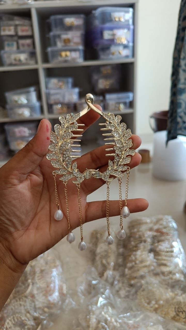 Korean Metal Leaf Crystal Pearl Tassel Hair Comb