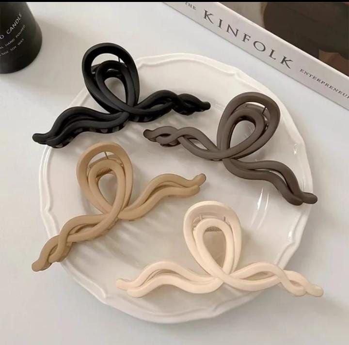 Korean Abstract Loop Hair Claw Clutcher (Pack of 12)