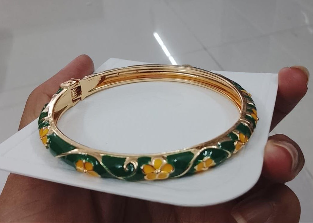 Premium Minakari Small Flower Kada