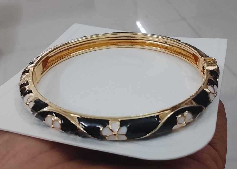 Premium Minakari Small Flower Kada