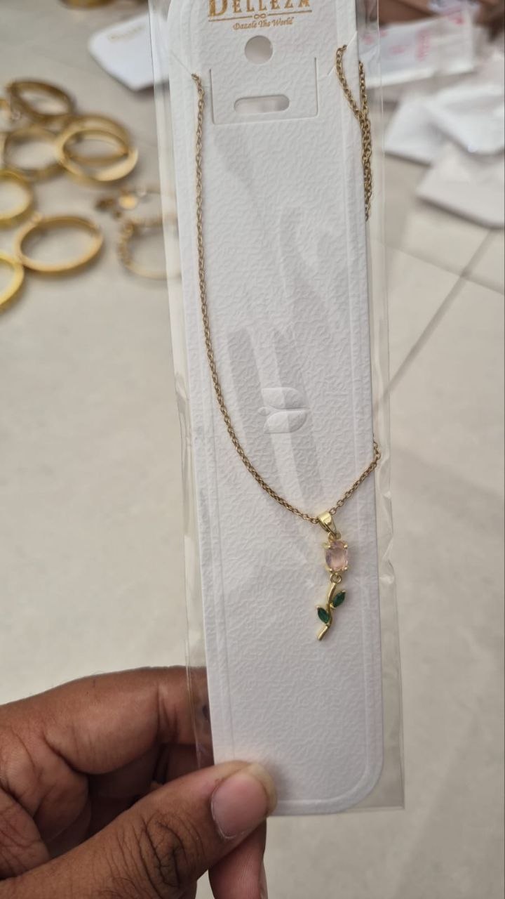 Anti-Tarnish gold plated tulip necklace for women