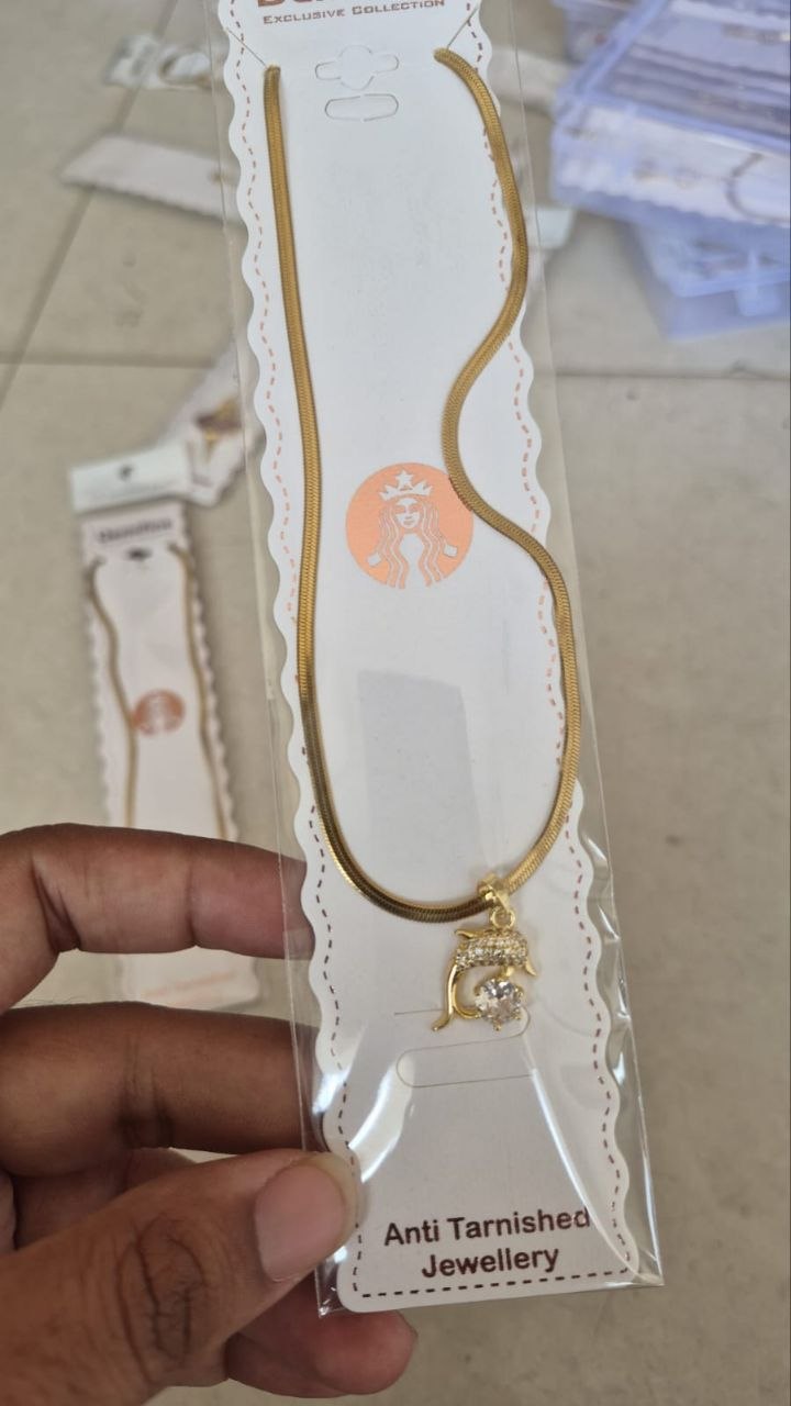 Anti tarnish dolphin neckless