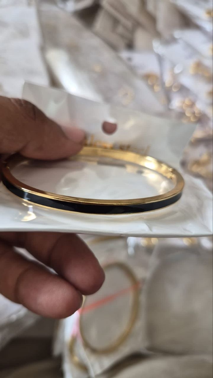 Anti-Tarnish Black Enamel Sleek Bracelet