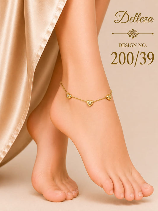 Anti tarnished small puffy heart charms with white stone anklet 1 pcs