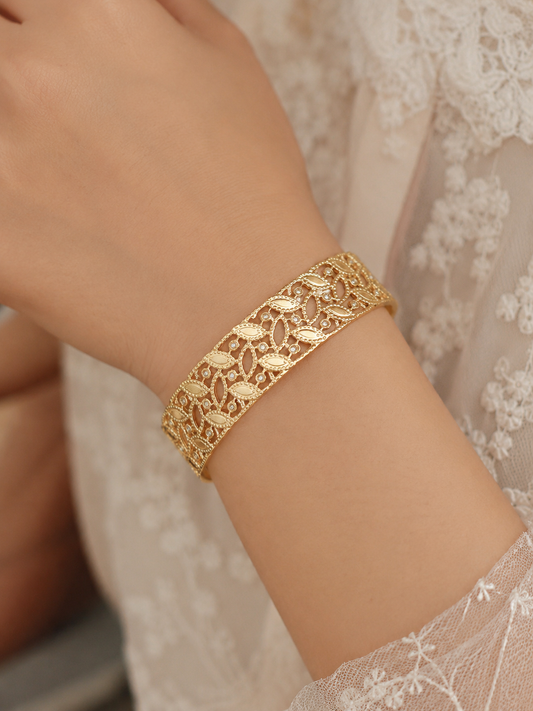 Anti tarnish bracelet