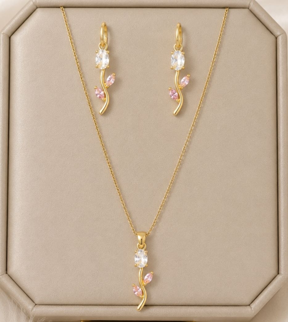 Kiyu Ziyu Anti Tarnish Tulip Pendant Chain with Earrings Set