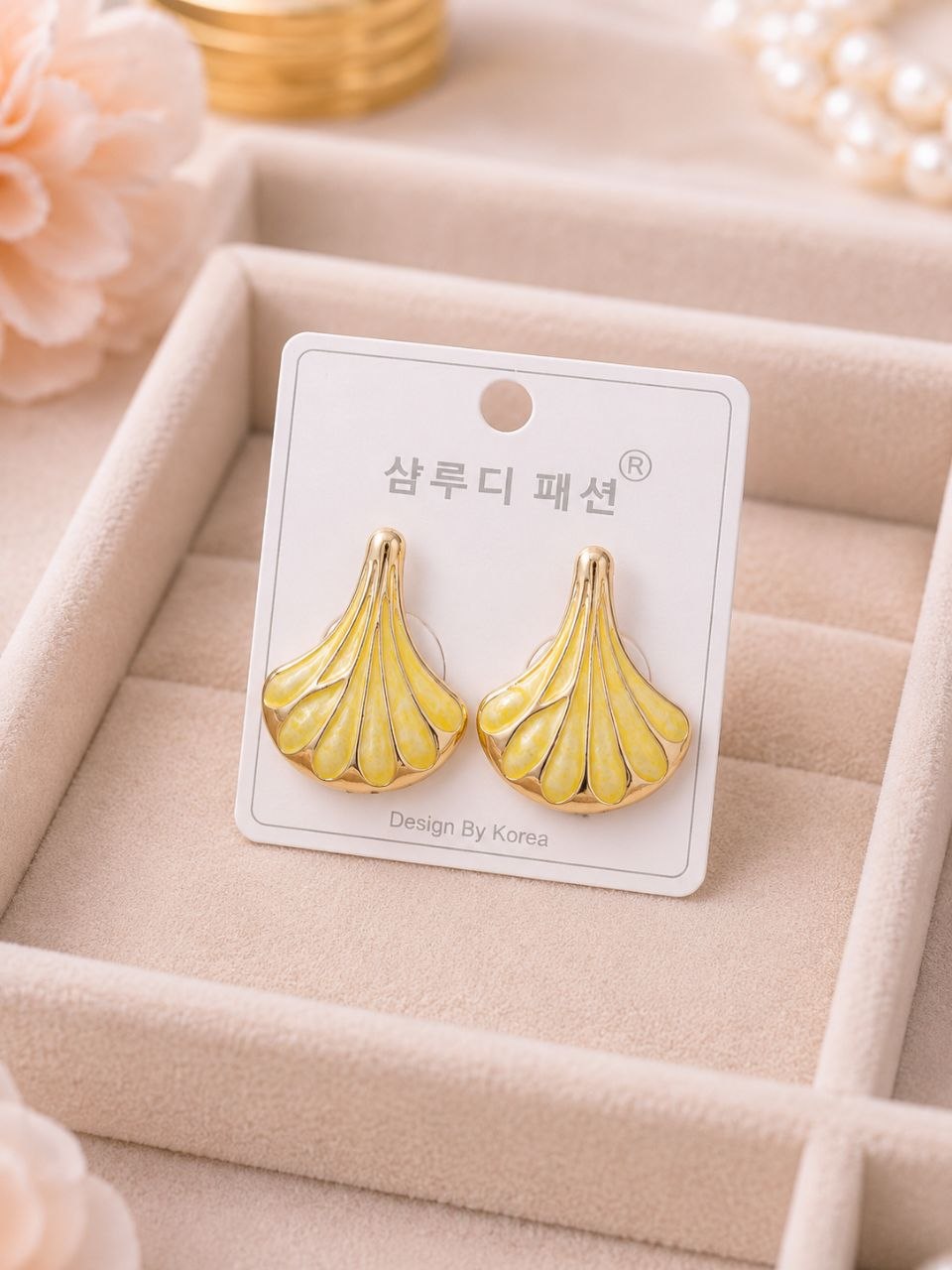 Korean Fashion Colored Shell Earring