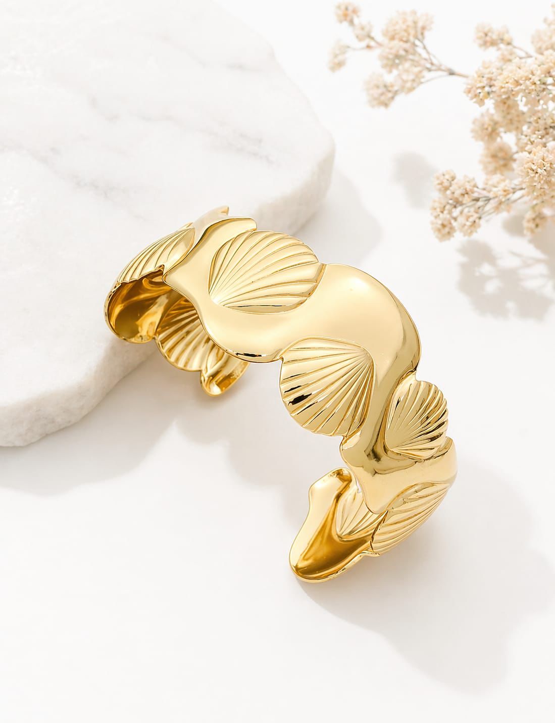 Anti-Tarnish Golden Ginkgo Leaf Cuff Adjustable Bracelet