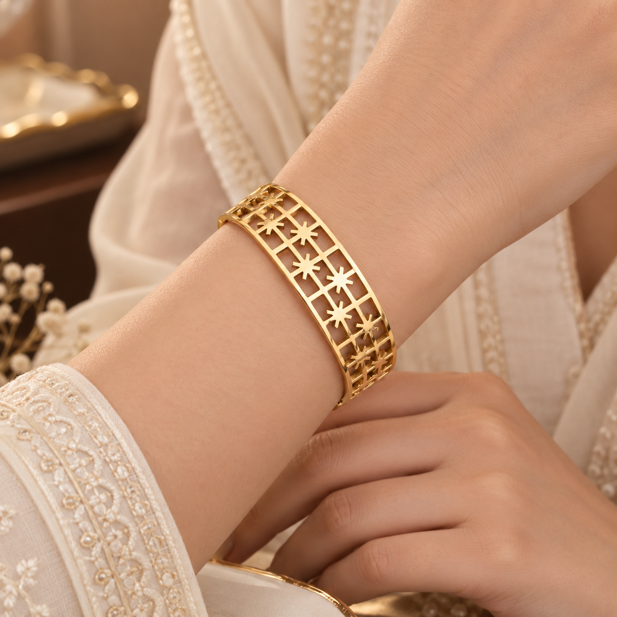 Anti Tarnish Starburst Cutwork Bracelet