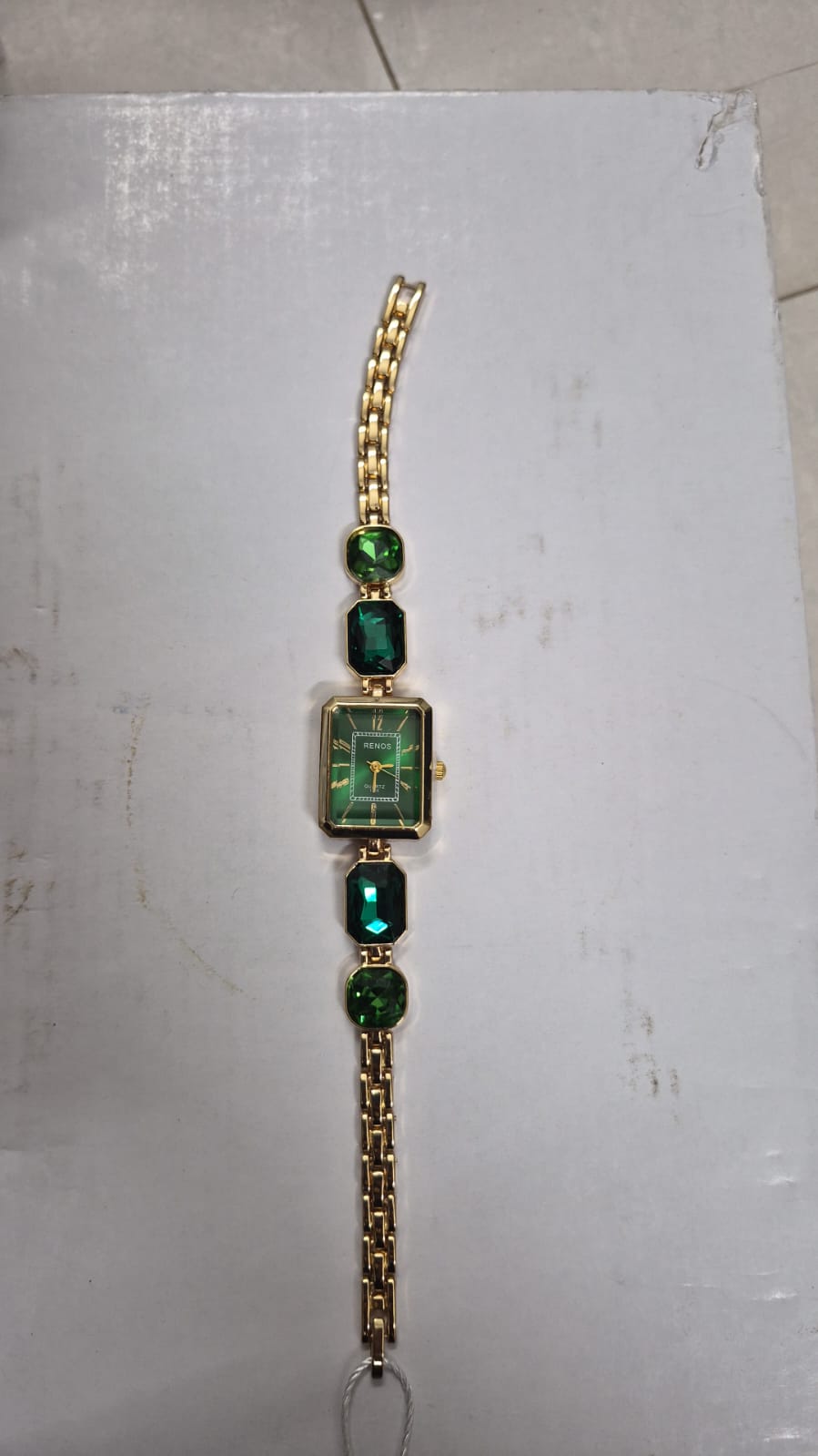Anti tarnished green watch