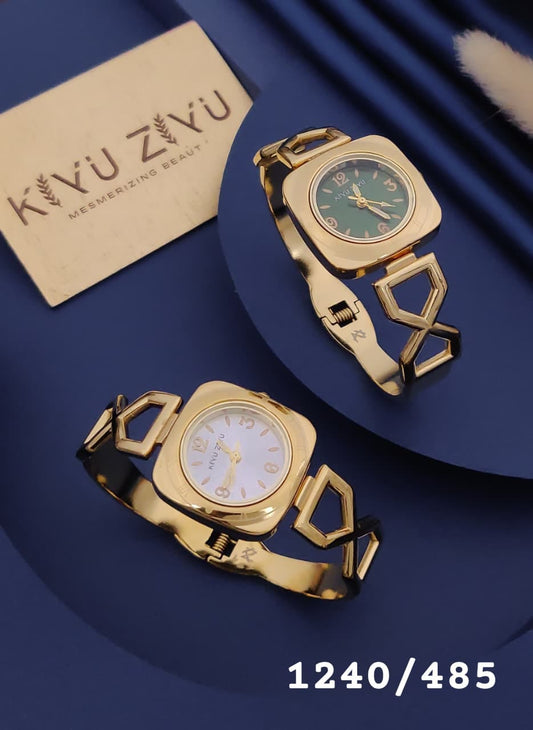 Anti tarnish watch