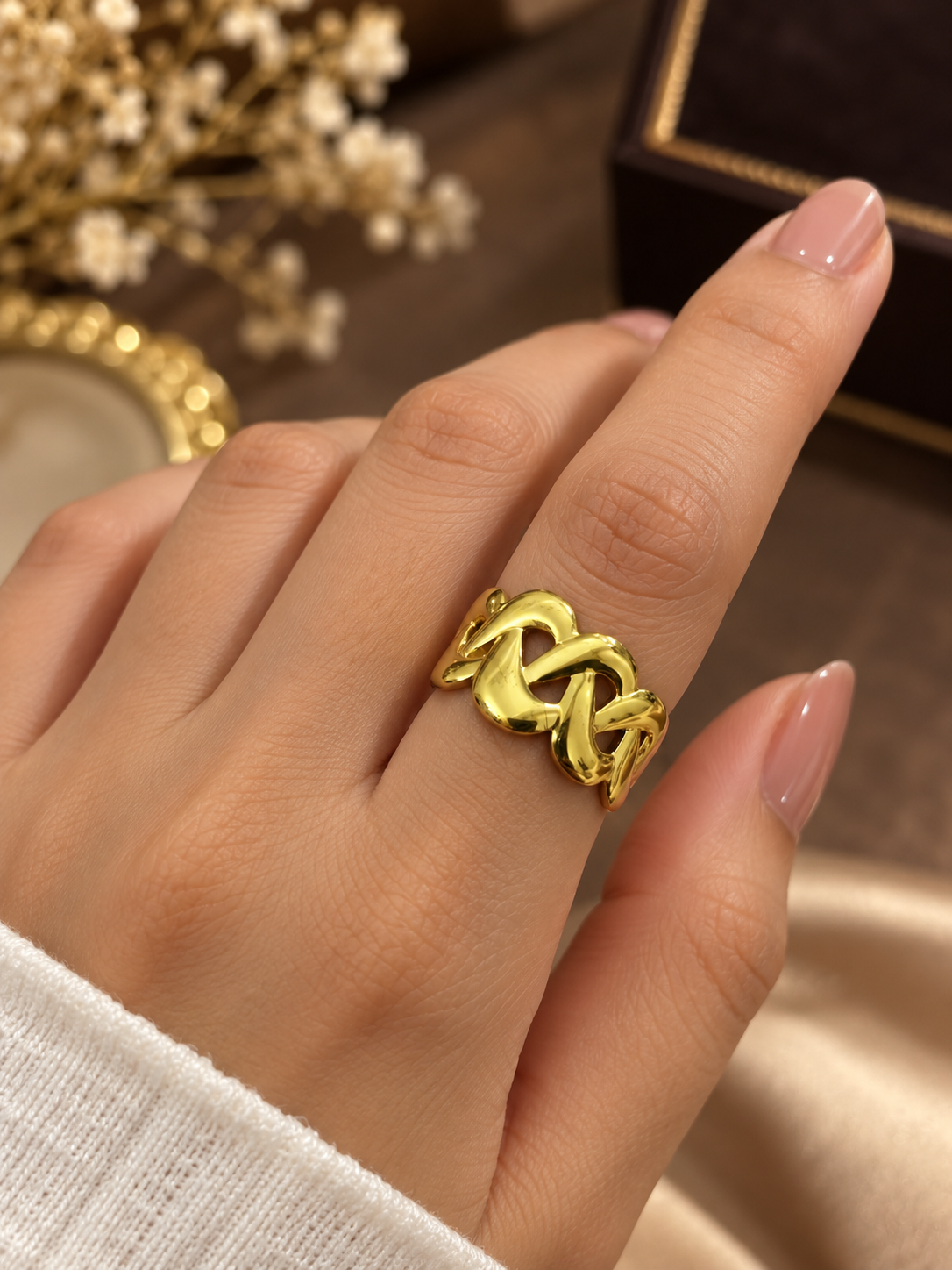 Bold Interlock Statement Ring – Gold Finish