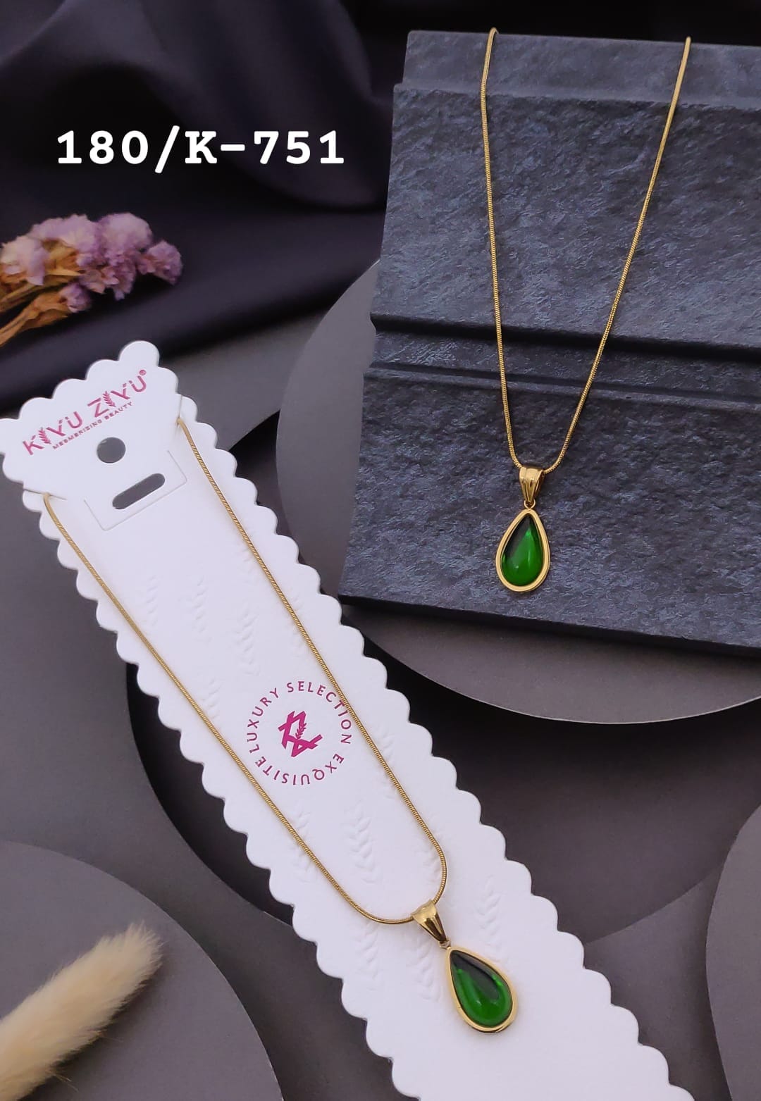 Emerald Teardrop green Pendant Chain Necklace