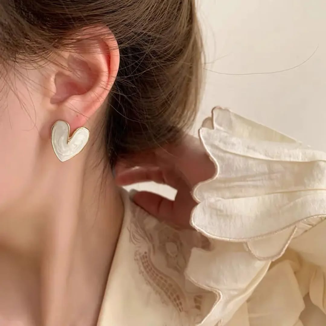 Trendy Korean Heart Earring