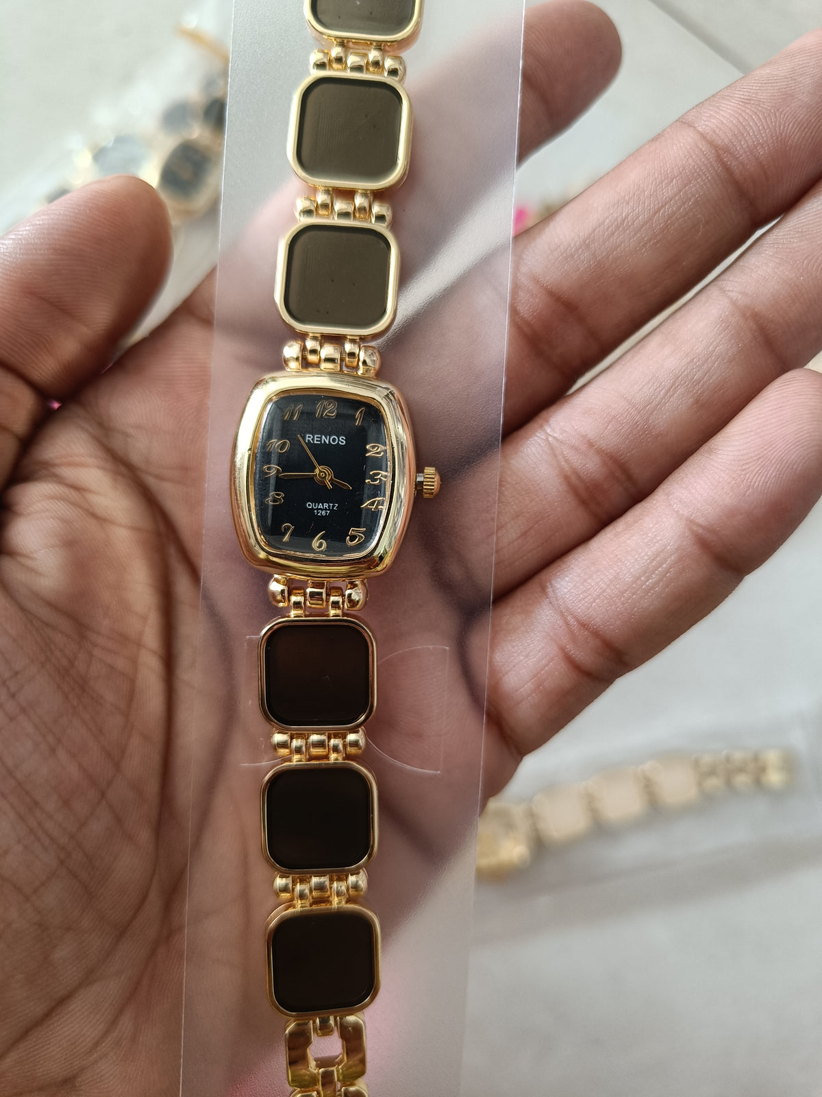 Anti Tarnish Premium watch
