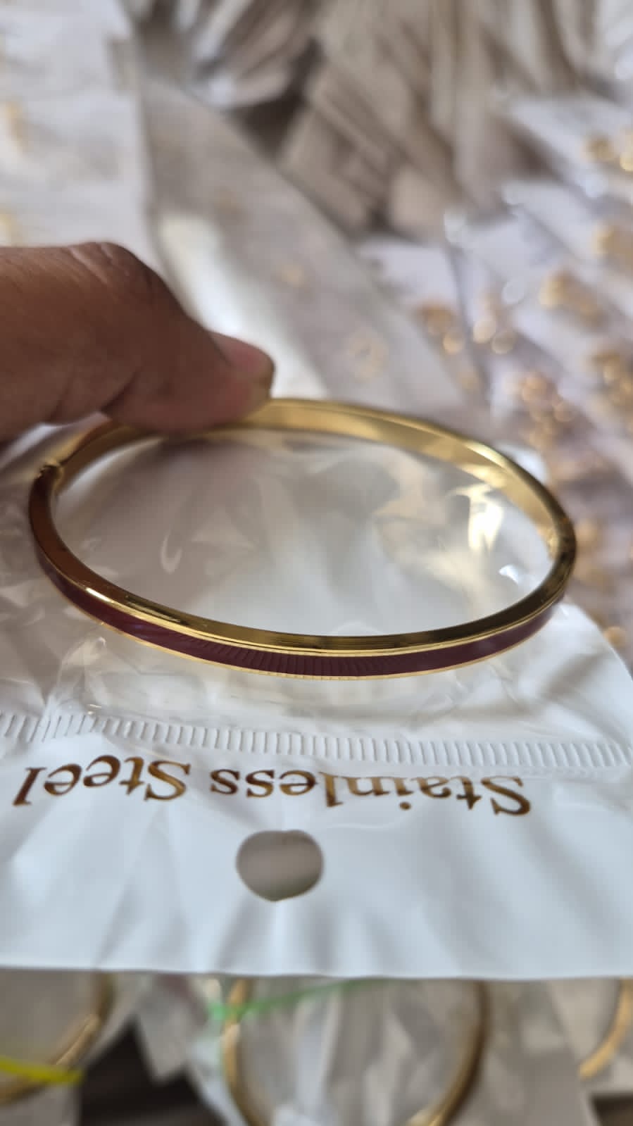 Anti-Tarnish Wine Enamel Sleek Bracelet