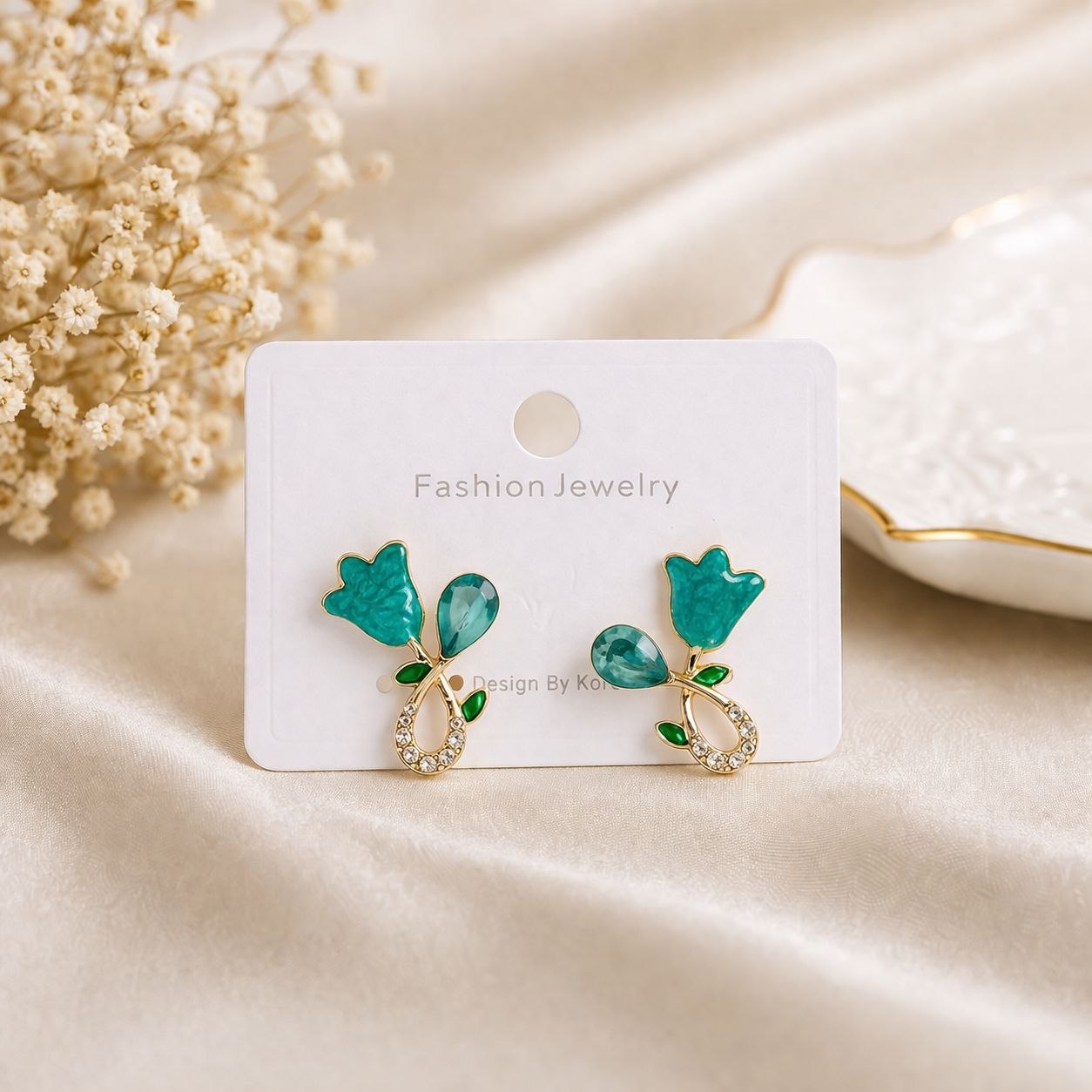Korean Tulip flower and diamond design Earring