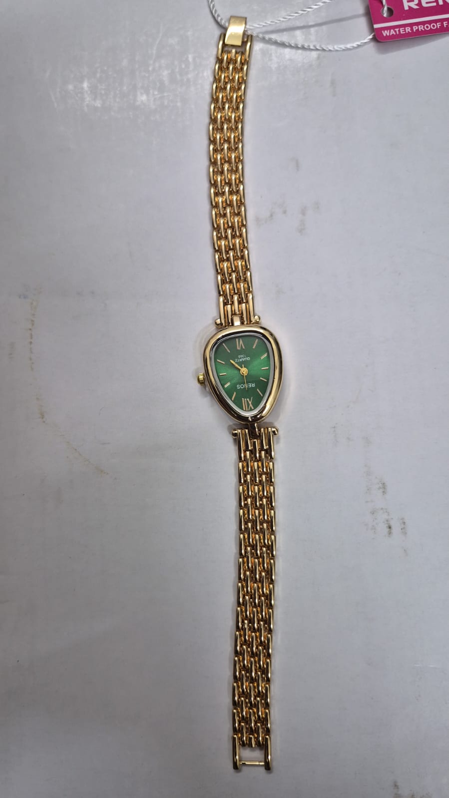Anti tarnished green watch