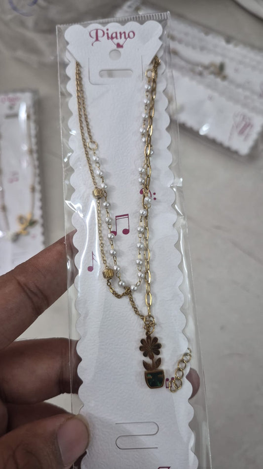 Anti tarnished necklace