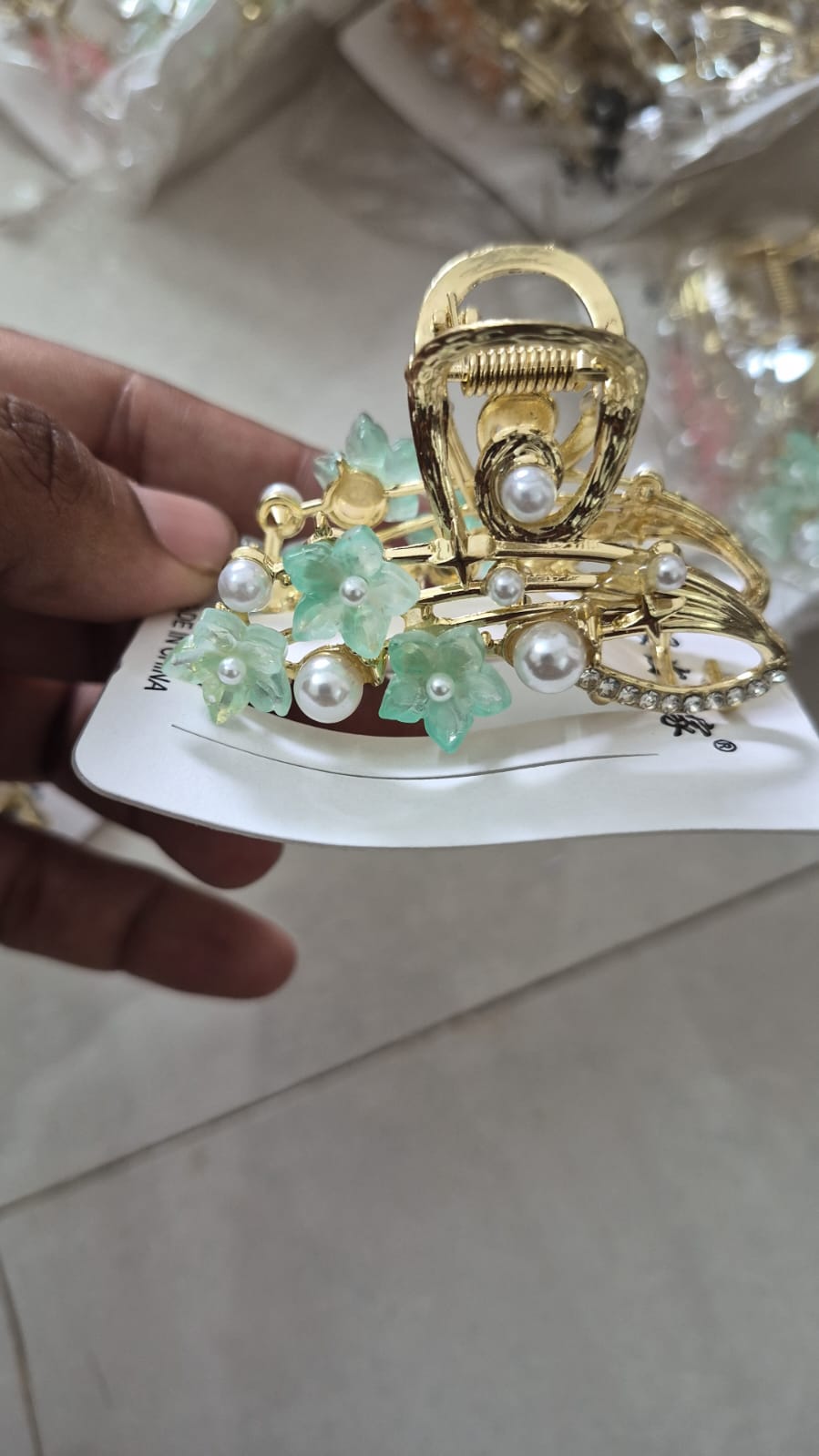 Korean metal hair claw