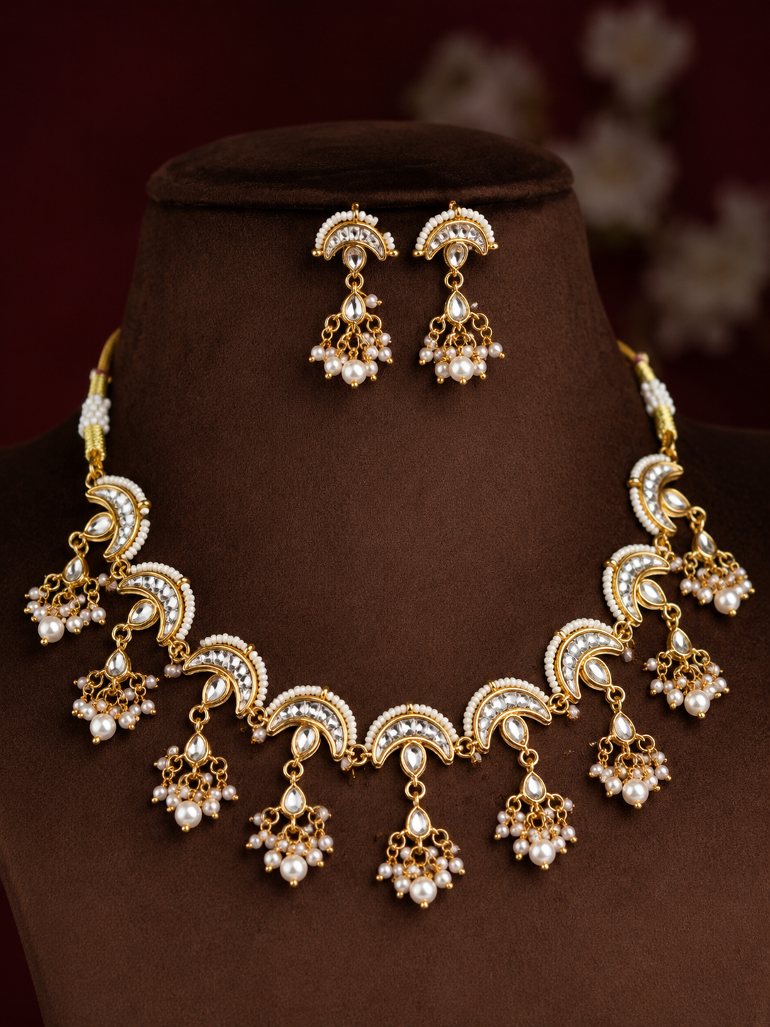Traditional Kundan necklace set