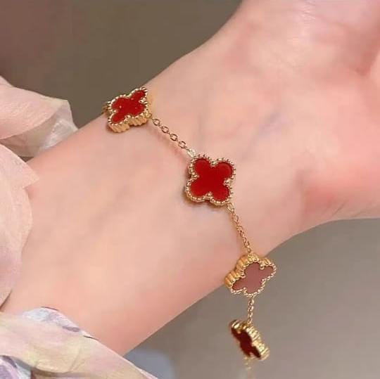 Anti-Tarnish  Clover Charm Bracelet