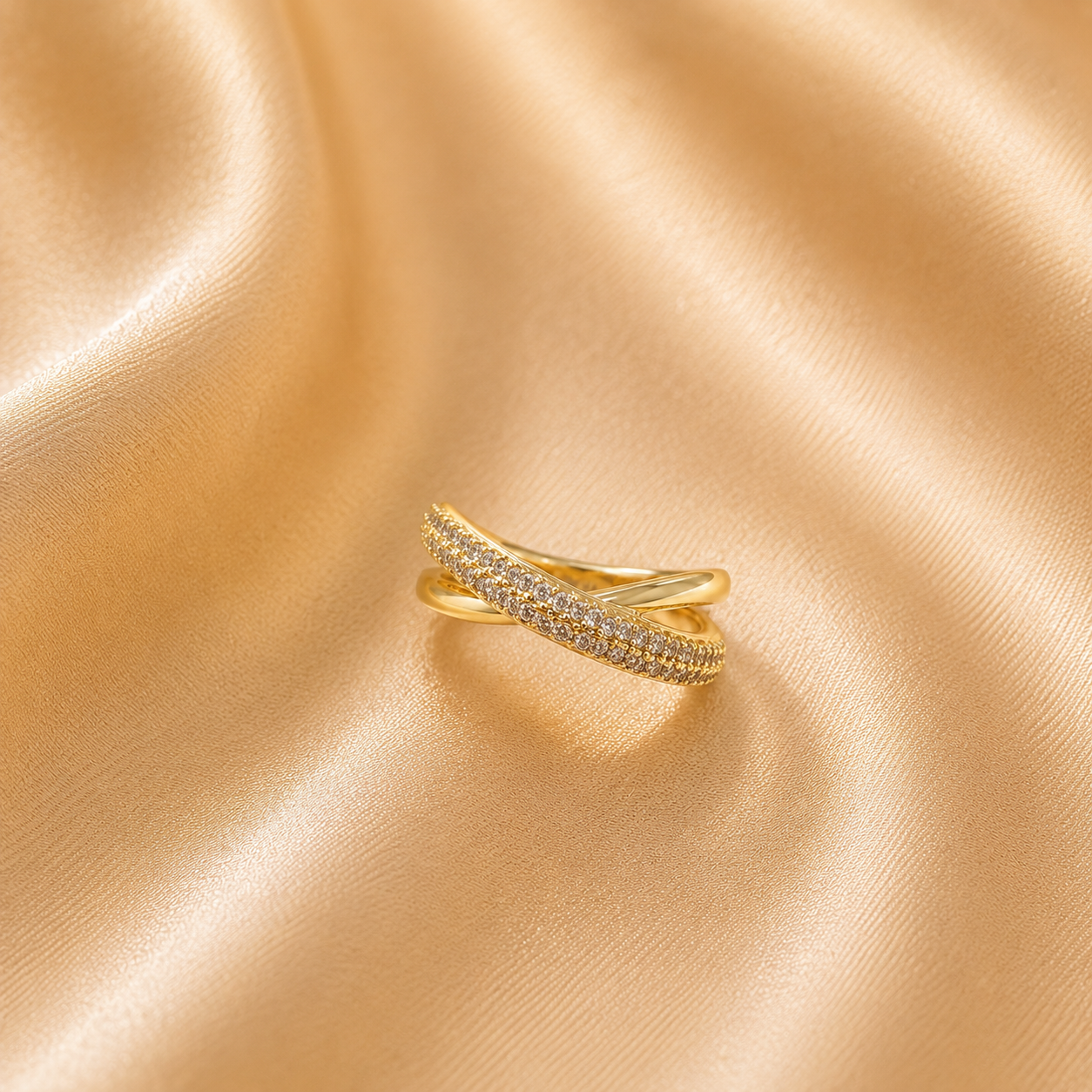 Kiyu Ziyu Adjustable Crystal Crossover Ring