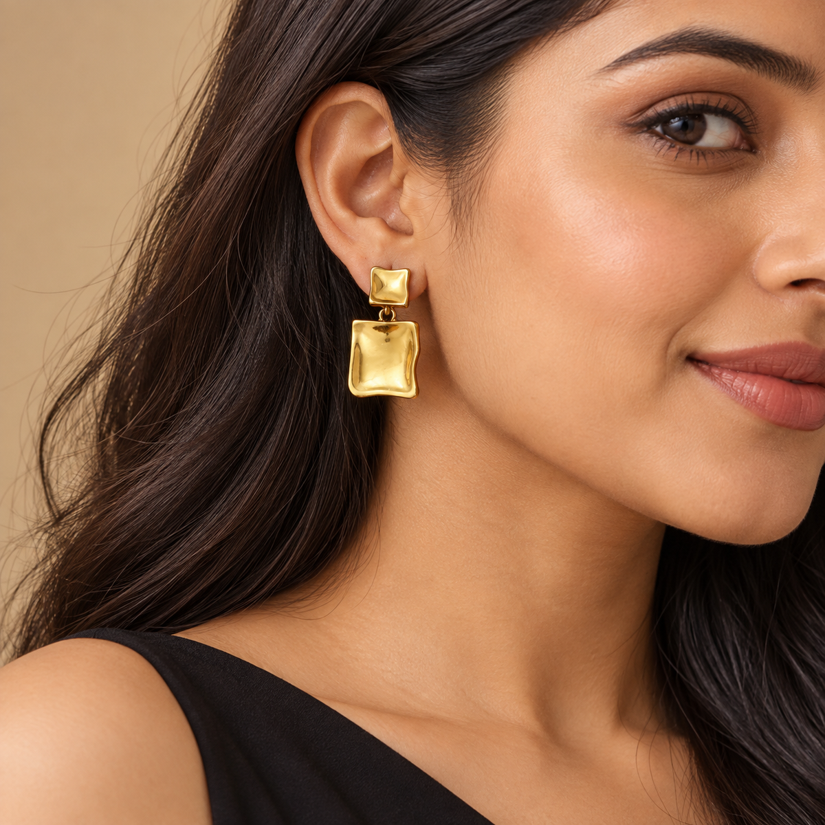 Anti tarnished square design drop earring