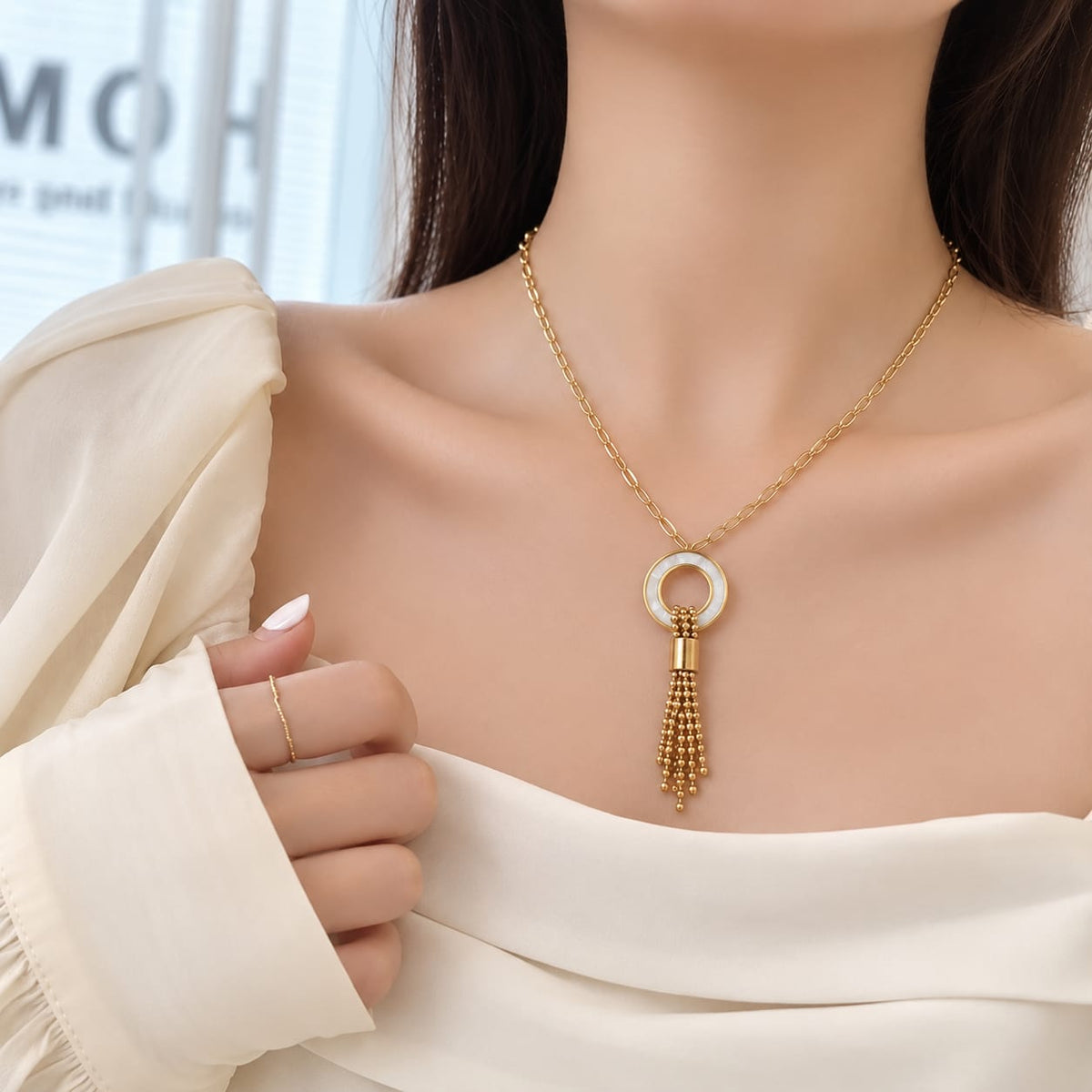 Mother of Pearl Tassel Pendant Necklace