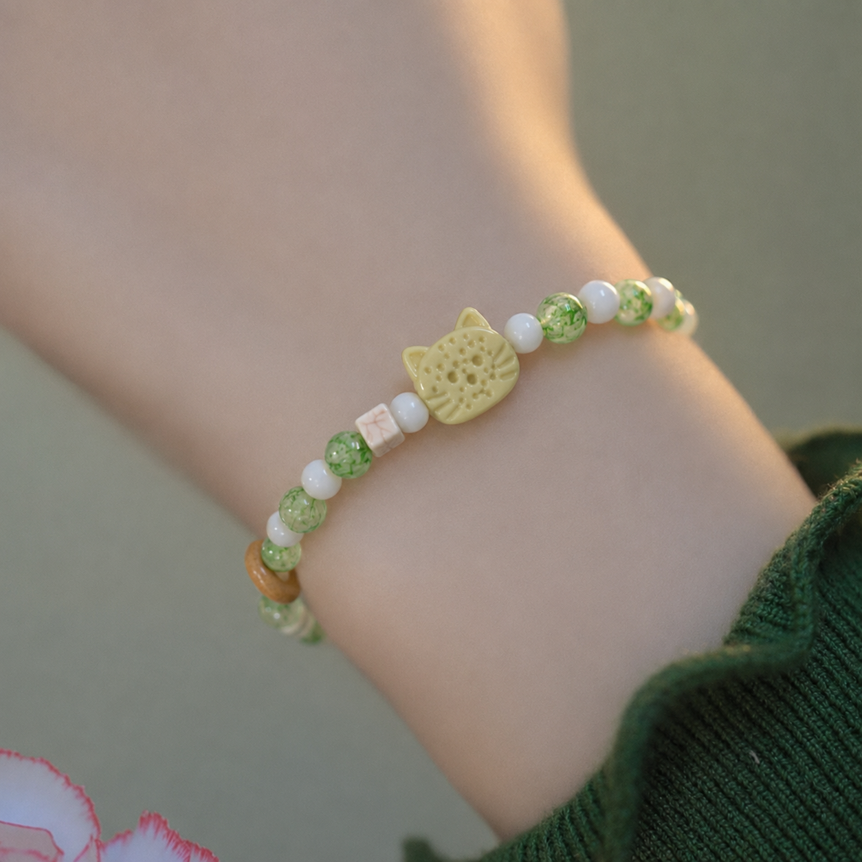 Round bead elastic bracelet