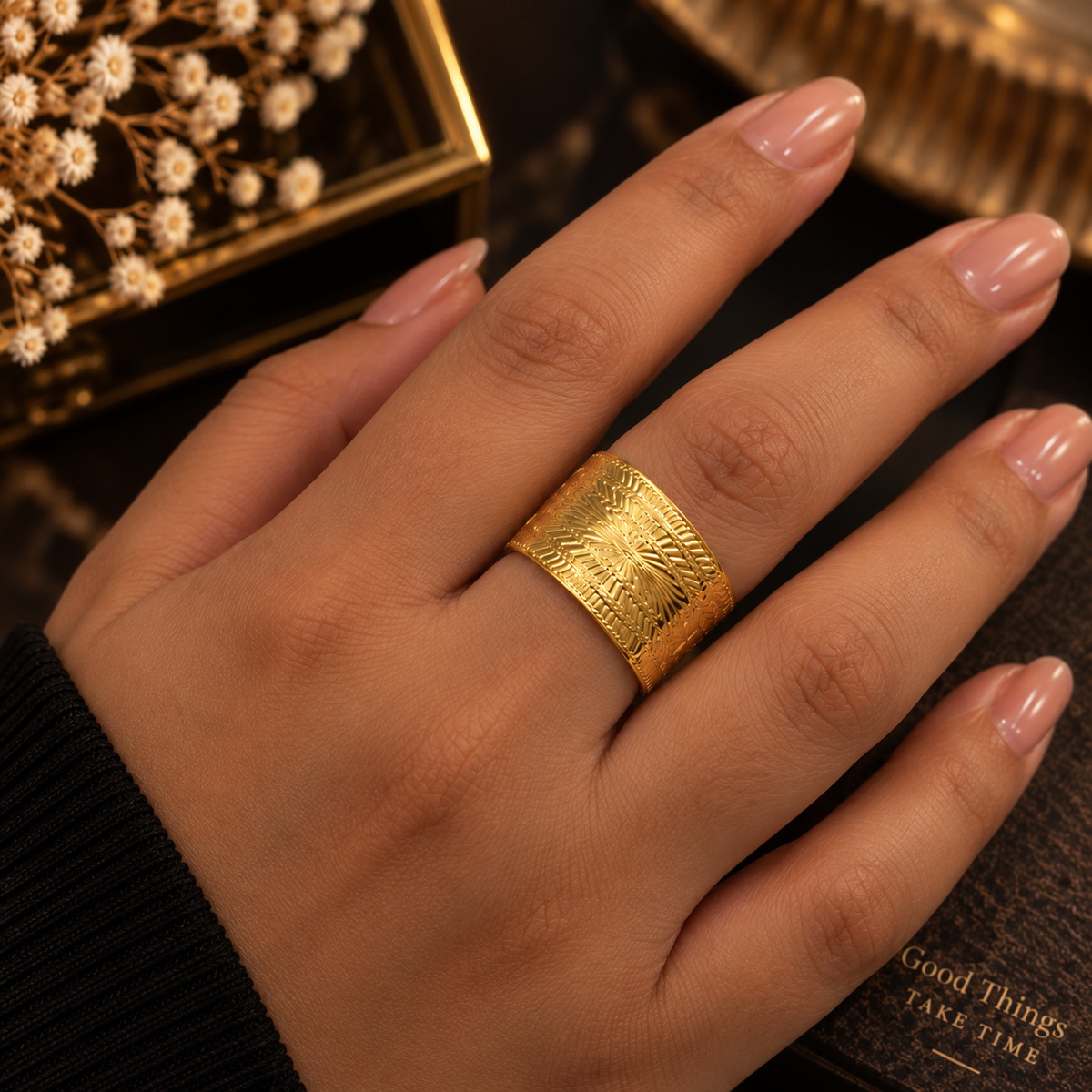 Aurora Sculpted Gold Ring