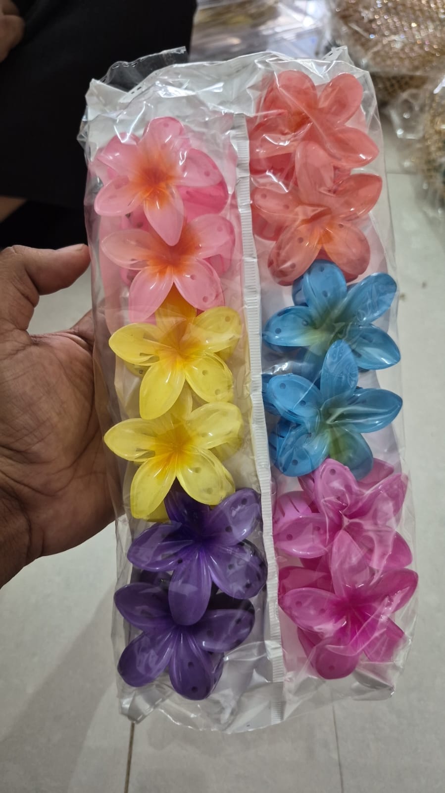 Set of 12 Suryamukhi clutter