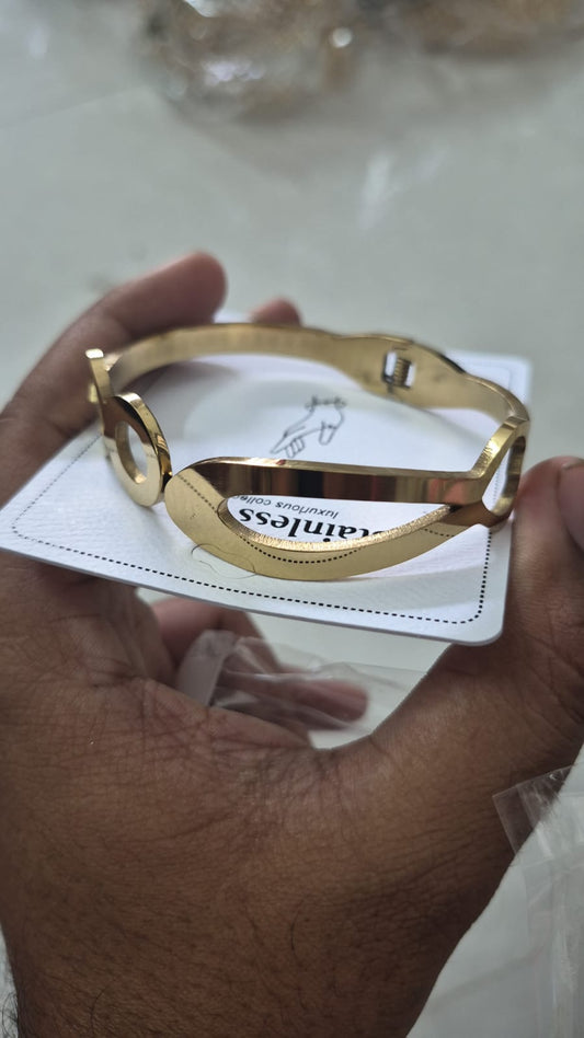 Anti tarnished bracelet regular size