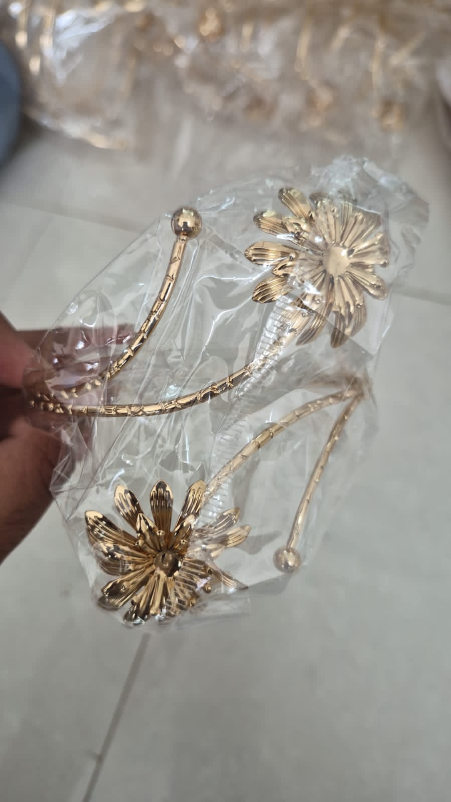 Golden Swirl Design Arm Cuff