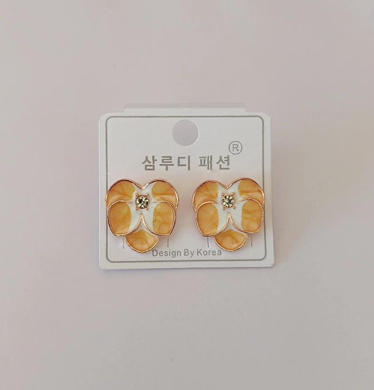 Korean Leaf Design Earring