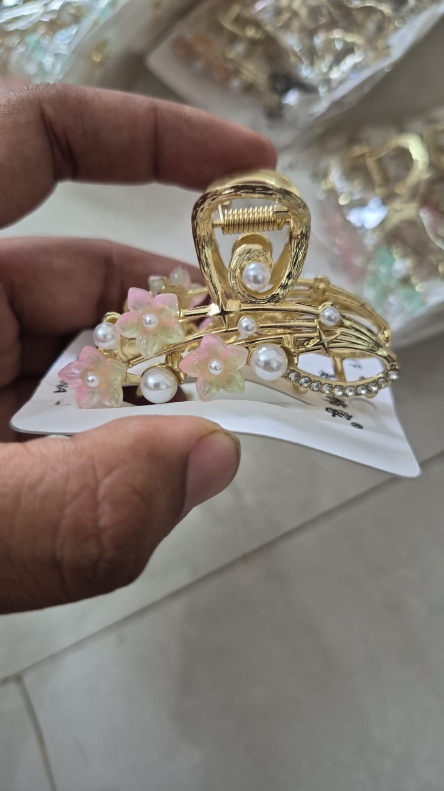 Korean metal hair claw