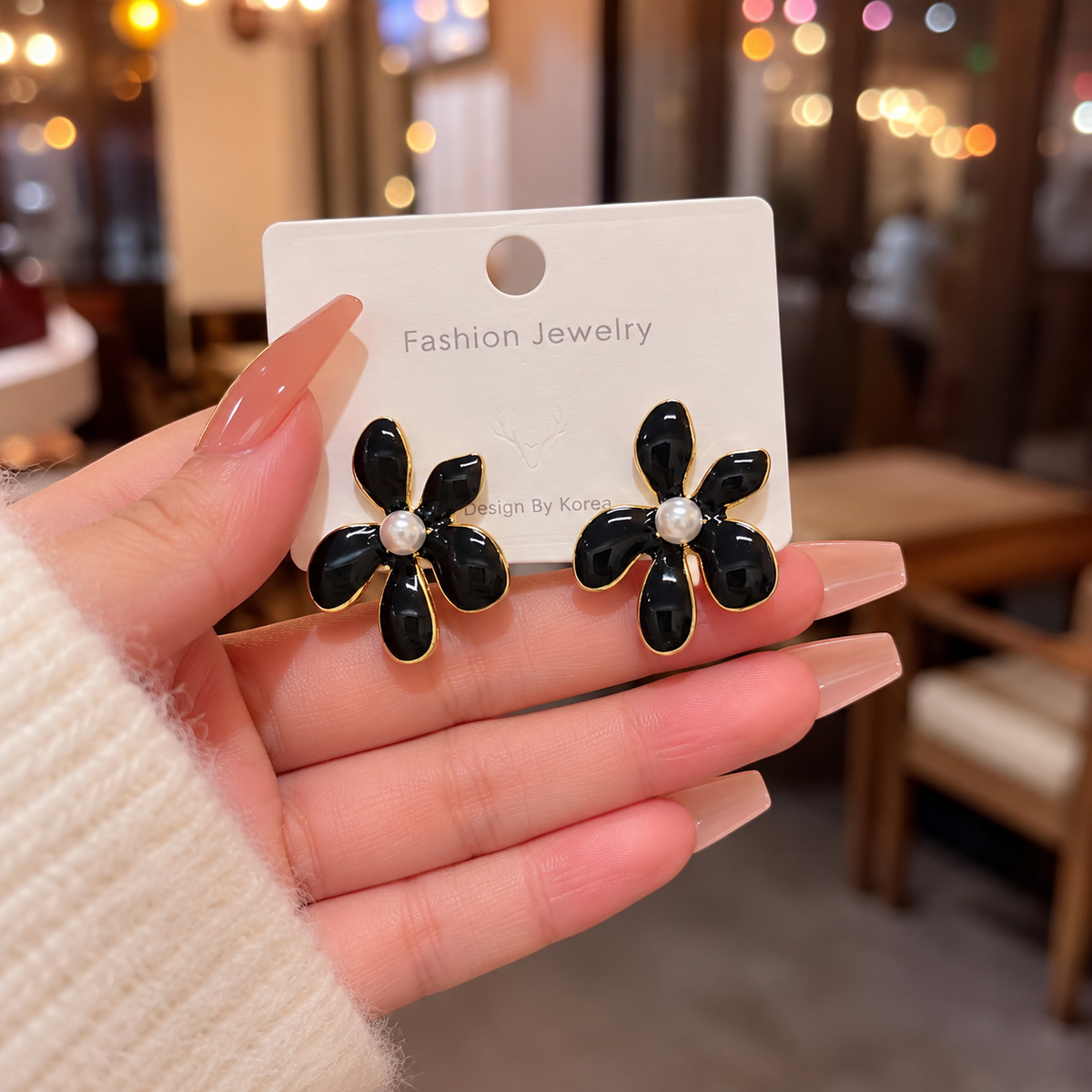 Korean-style enamel flower stud earring