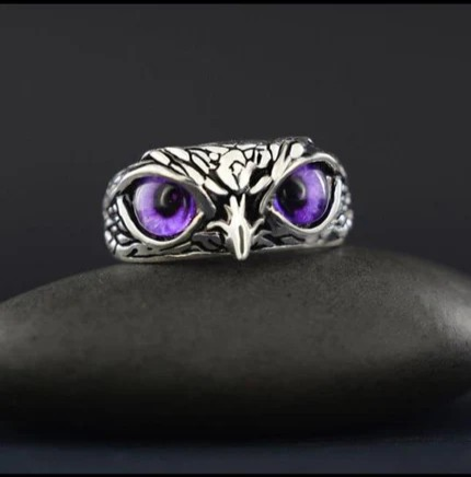 Crimson Eye Beast Ring